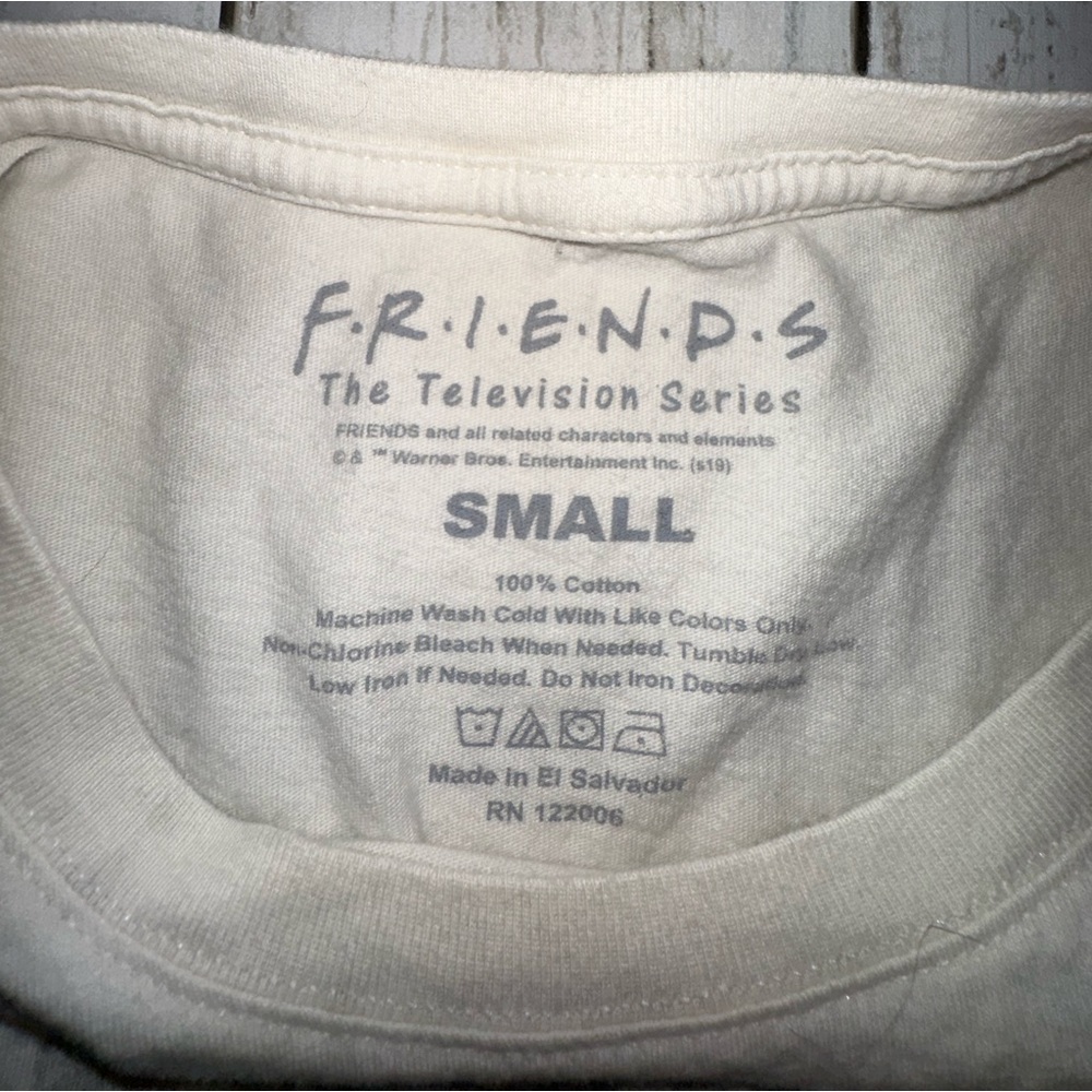 F•R•I•E•N•D•S - Picture 4 of 8